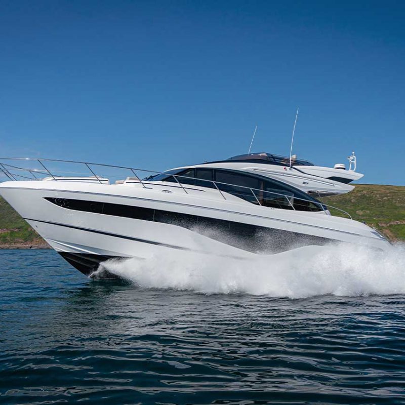 s62-exterior-white-hull-16