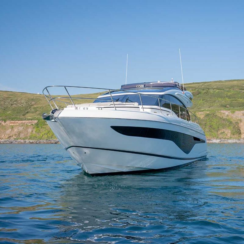 s62-exterior-white-hull-18