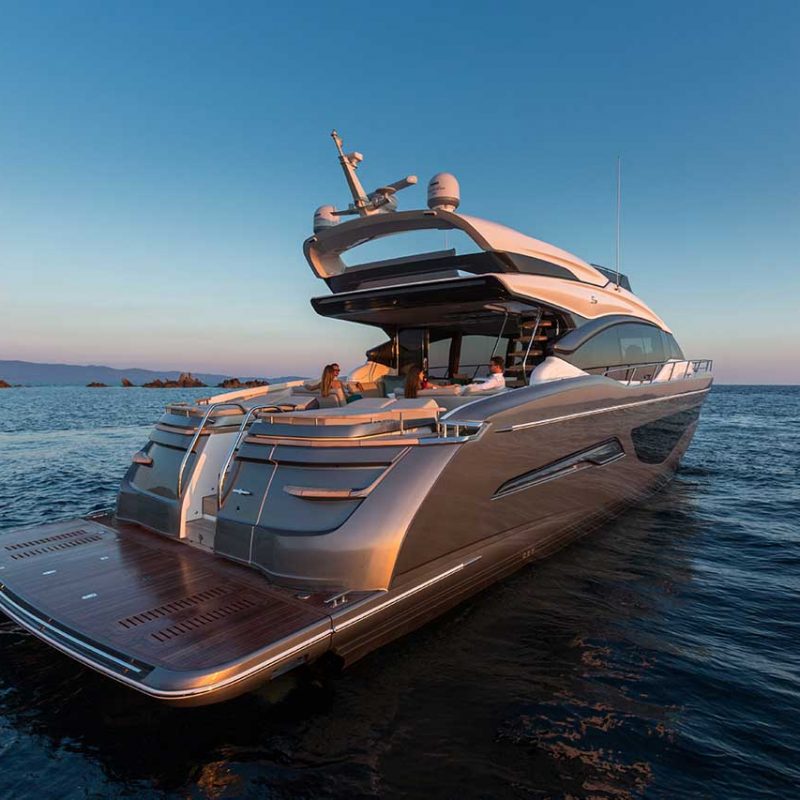 s78-exterior-painted-hull-9