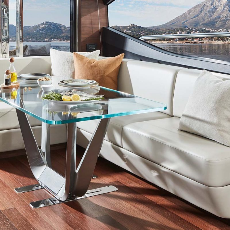 s78-interior-dining-area