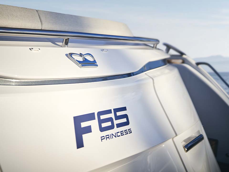 Quay__0036_f65-exterior-detail-1-2022